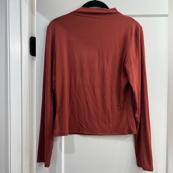 Express Rust Top - Picture 2 of 5